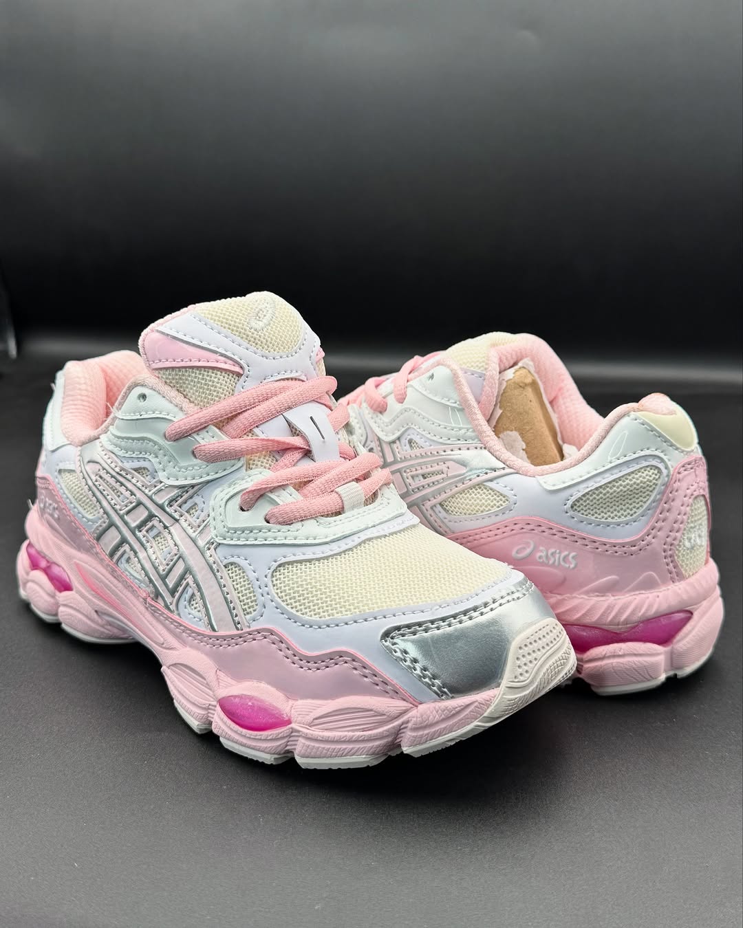 asics pink